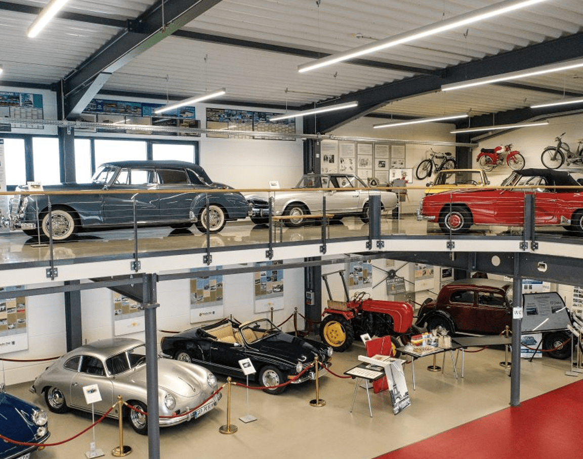 Automobil - Park Auwärter