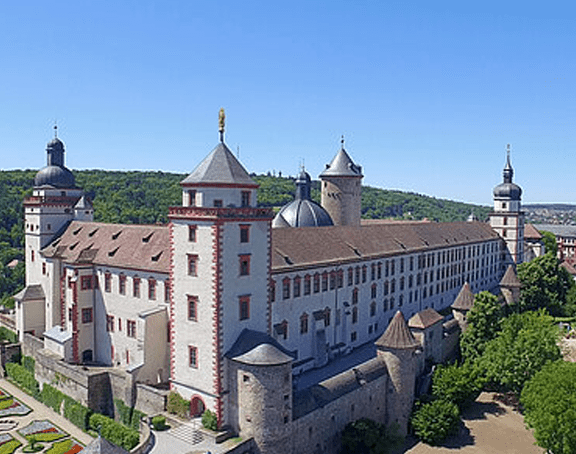 Würzburger Residenz mit Hofgarten