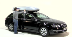 PKW mit Dachbox