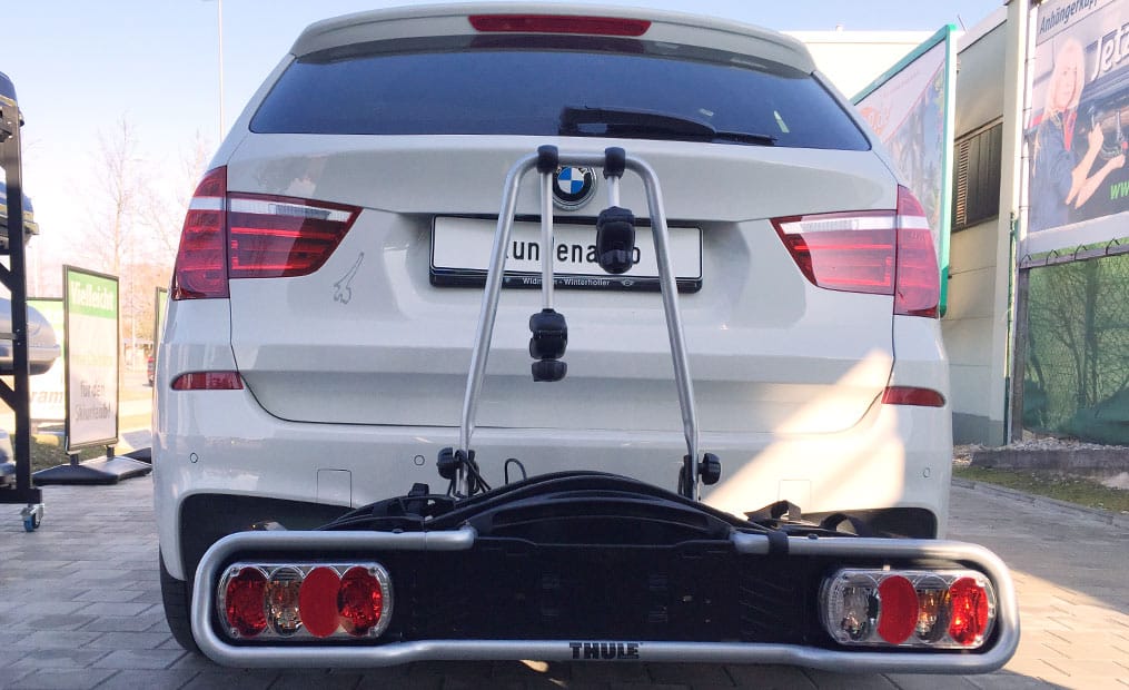 Fahrräder transportieren: BMW X3 mit Fahrradträger Am Fahrzeugheck