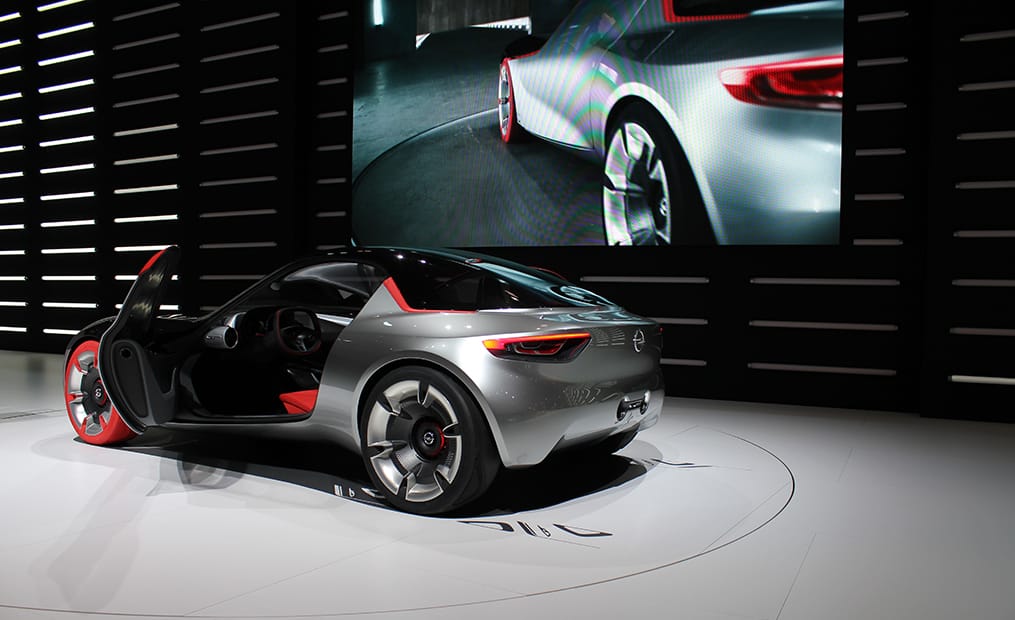 Opel GT: Ein puristischer Bolide mit Hinterradantrieb und einem Dreizylinder-Turbomotor mit 145 PS – würdiger Nachfolger des Ur-GT.