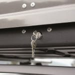Fest verschlossen muss die Box sein