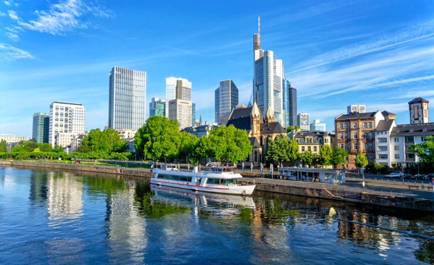 Rameder Magazin Frankfurt Skyline