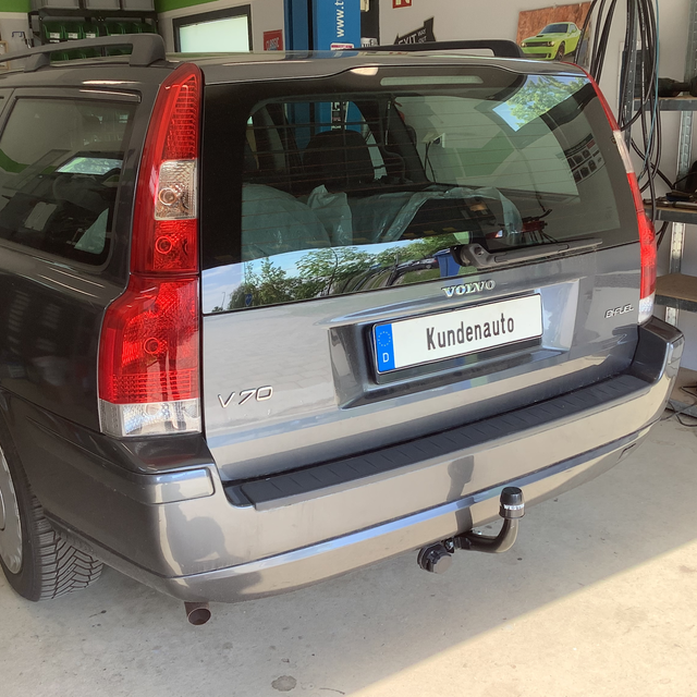Stilvolle Volvo V70 Anhangerkupplung Fotos