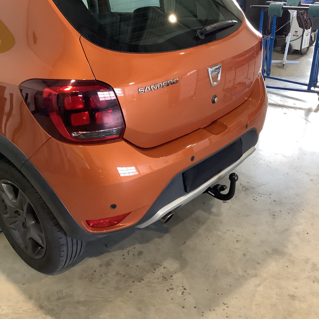 Luxus Anhangerkupplung Dacia Sandero Bilder
