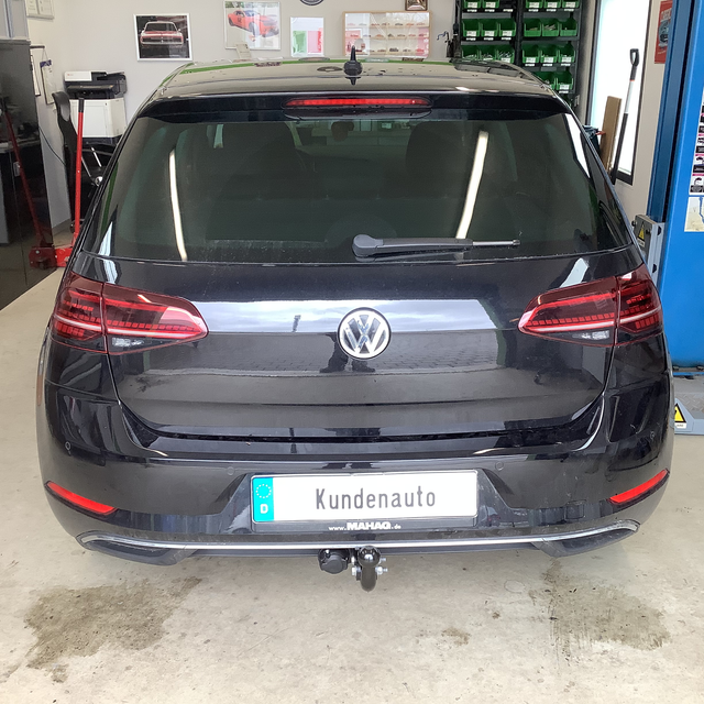 Westfalia Anhängerkupplung VW GOLF VII starr Bj 1221