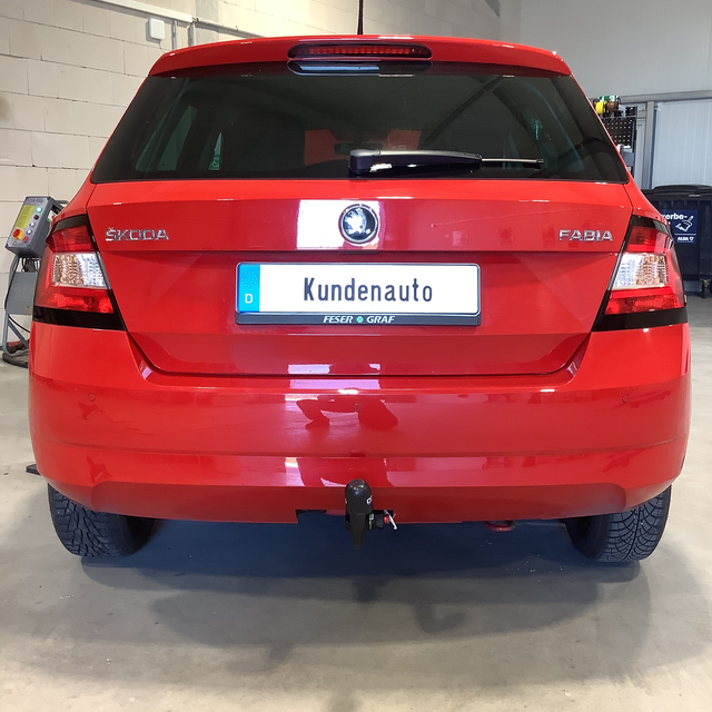 HOOK AHK Für Skoda Fabia Kombi 15-18 Hori. Abnehmbar + 13-pol ERICH ES