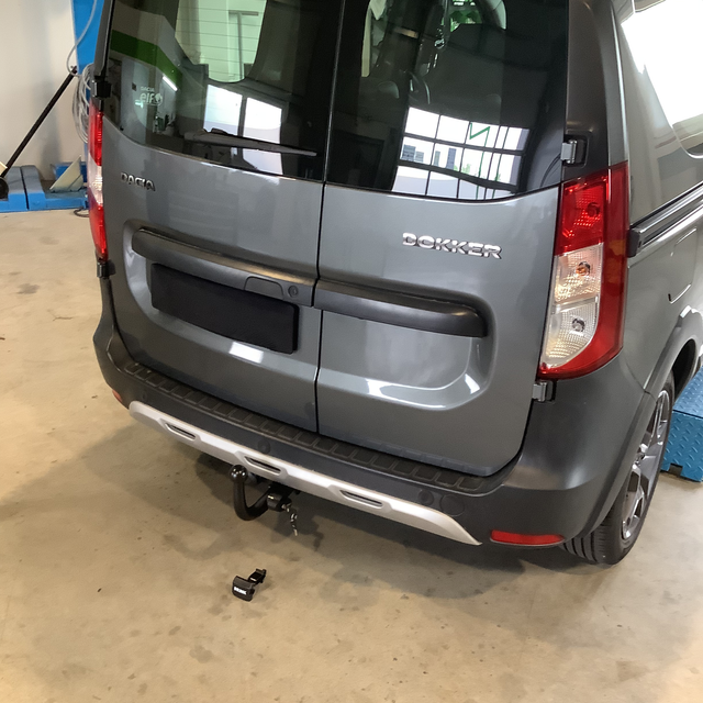 Spannende Anhangerkupplung Fur Dacia Dokker Fotos