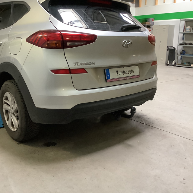 Schwenkbare Anhangerkupplung Hyundai Tucson