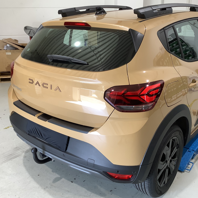 Dacia Sandero Anhangerkupplung